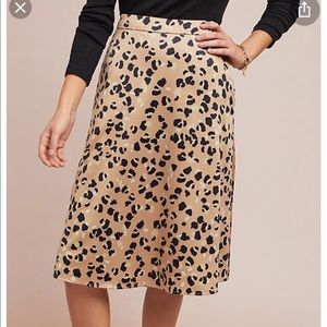 Leopard skirt